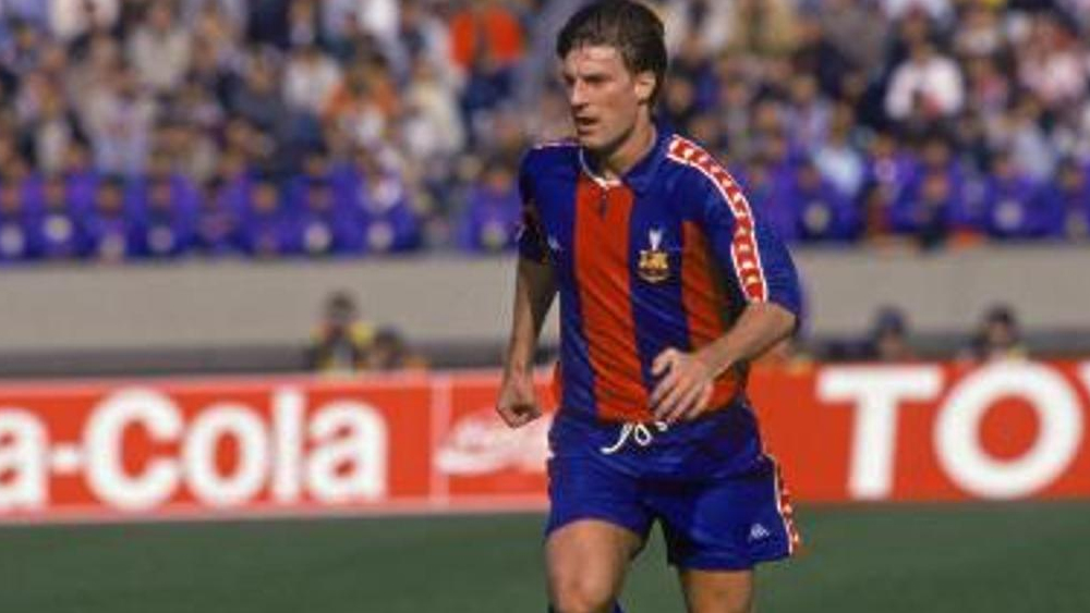 মাইকেল লড্রুপ: শুধু ডেনমার্কের ফুটবলেই নয়, সে দেশে যে সব ভাল জিনিস হয়েছে, তার মধ্যে মাইকেল ও ব্রায়ান লড্রুপ এবং পিটার সিমিচেলকে ধরা হয়। হাতে গোনা যে কয়েক জন রিয়েল মাদ্রিদ এবং বার্সেলোনা দুই দলের হয়েই খেলেছেন, মাইকেল লড্রুপ তাঁদের মধ্যে অন্যতম।