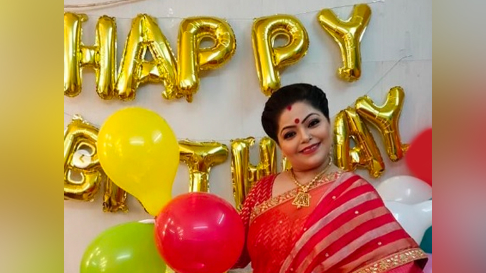 তাঁর অবসর জুড়ে থাকত তিনটি পোষ্য কুকুর। তাদের নাম ‘টুকটুক’, ‘লায়লা’ এবং ‘মজনু’। টিকটকে ভিডিয়ো পোস্ট করতেও খুব ভালবাসতেন দিব্যা।