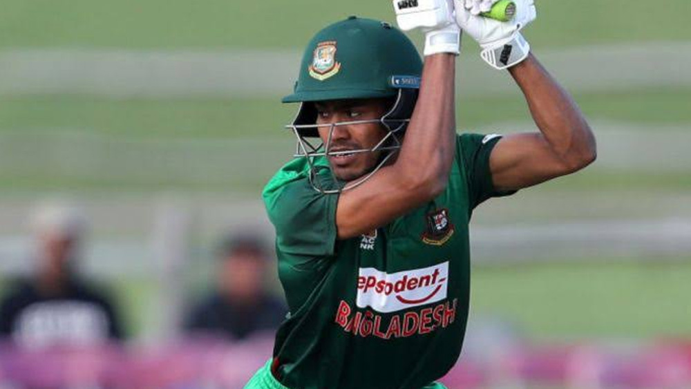 এখনও পর্যন্ত ১৩টি লিস্ট এ ম্যাচে তাঁর মোট রান ২৯৫। সর্বোচ্চ ৫৬। দু’টি টি২০ ম্যাচে তিনি করেছেন ৮৫ রান। সর্বোচ্চ রান ৮৫।