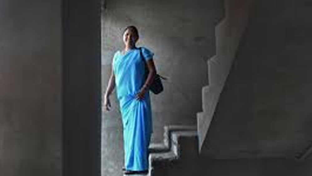 ২০০৩ সালের ওই একটা দিনই তাঁর জীবন বদলে দিয়েছিল। একটি অলাভজনক সংস্থা সুলভ ইন্টারন্যাশনাল তাঁর গ্রামে আসে মূলত তাঁর মতো পেশায় যুক্ত মহিলাদের সঙ্গে দেখা করতেই।