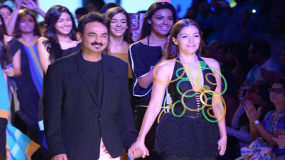 আগে যে কুনবি শাড়ির দাম ছিল গডে সাতশো টাকার মতো, রডরিক্সের দৌলতে তার চাহিদা বেড়ে সর্বোচ্চ দাম পৌঁছয় প্রায় সাত হাজার টাকায়। ভারতের খাদিশিল্পকেও তিনি তুলে ধরেন আন্তর্জাতিক দরবারে।