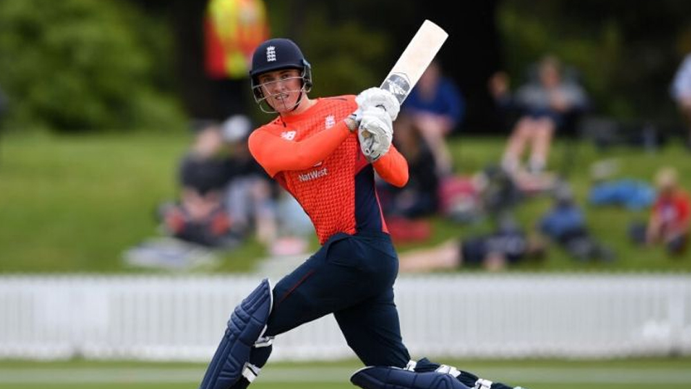 টম ব্যান্টন: ন্যাটওয়েস্ট টি-টোয়েন্টি ব্লাস্টে চোখধাঁধানো পারফরম্যান্সের সুবাদে ক্রিকেটমহলের নজরে আসেন টম ব্যান্টন। তিনি উইকেটকিপারও। তবে দীনেশ কার্তিকের উপস্থিতিতে উইকেটকিপিং করার সম্ভাবনা কম। অবশ্য ব্যাটসম্যান হিসেবে কাজে আসতেই পারেন তিনি।