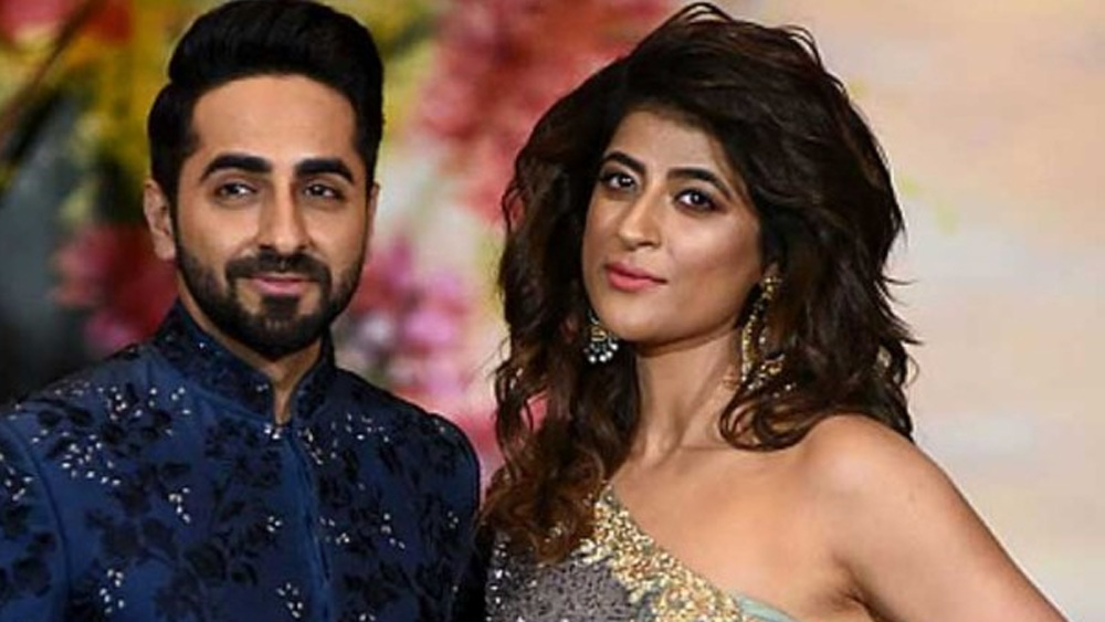 এই সময় দেওয়ার টানাপড়েনে পড়ে জীবনের খারাপ সময়ের পর্বও। তেমনই এক অন্ধকার হঠাতই নেমে এসেছিল খুরানা দম্পতির দাম্পত্যে। ২০১৮ সালের সেপ্টেম্বরে আয়ুষ্মান ব্যস্ত ‘বধাই হো’, ‘অন্ধাধুন’-এর প্রচারে। তাঁদের ছেলে বীর্যবীরের বয়স চার বছর। মেয়ে বরুষ্কা দুই বছরের। জানা গেল, তাহিরা ব্রেস্ট ক্যানসারে আক্রান্ত।