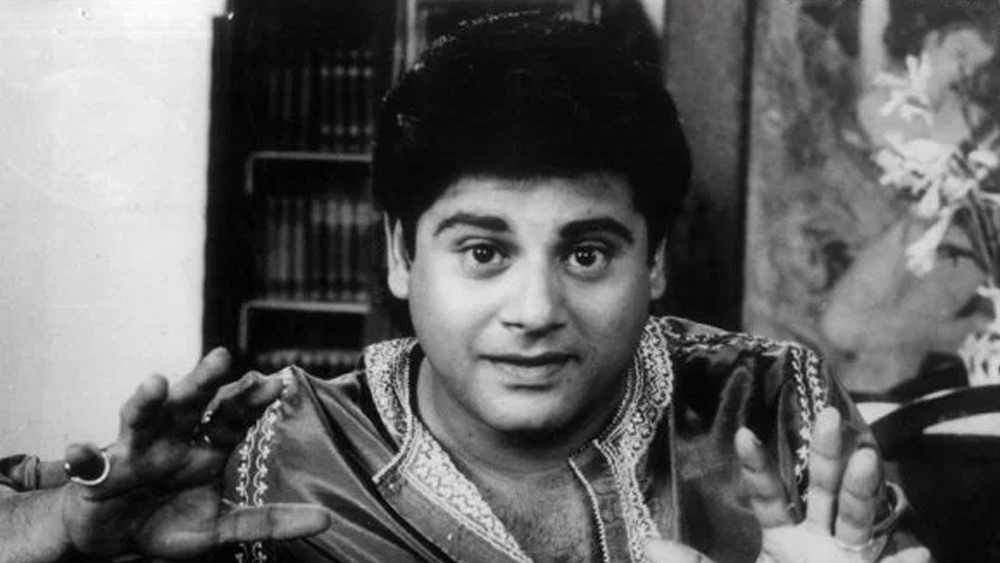 এতদিন সেখানেই ভেন্টিলেশনে ছিলেন তিনি। মঙ্গলবার ভোর রাতে হাসপাতালেই শেষ নিঃশ্বাস ত্যাগ করেন এই অভিনেতা।