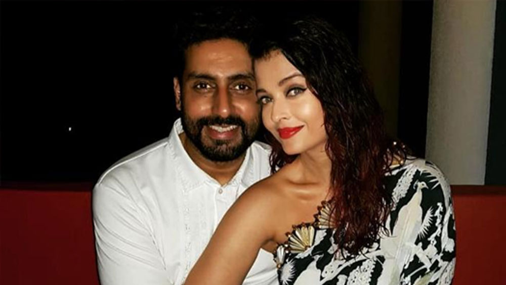 অতএব, ঐশ্বর্যা এবং অভিষেকের যৌথ সম্পত্তির পরিমাণ কত? দু’জনে প্রায় ৫০০ কোটি টাকার মালিক।