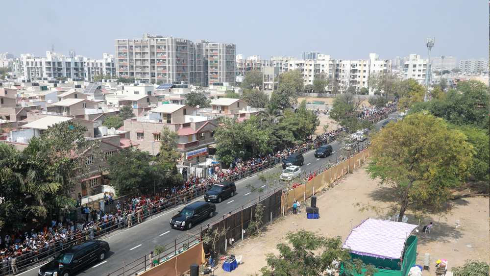 জঙ্গি হামলা বা অন্য কোনও নাশকতার আশঙ্কায় প্রস্তুত রাখা হয় সে দেশের মার্কিন দূতাবাসকেও। সবথেকে বেশি গুরুত্ব দেওয়া হয় গ্রাউন্ড সিকিউরিটি রিপোর্টের উপর।