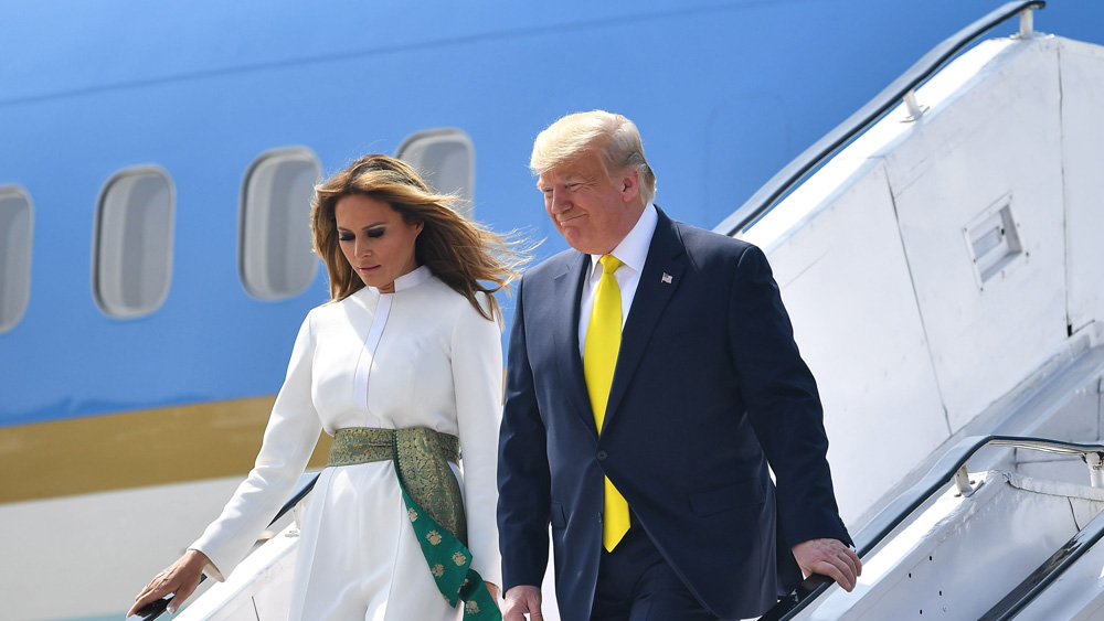 এই রিপোর্টের ভিত্তিতে মার্কিন গোয়েন্দাদের সবুজ সঙ্কেত পেলে তবেই সে দেশের প্রেসিডেন্টর সফর নিশ্চিত করা হয়।
(ছবি: এএফপি এবং রয়টার্স)