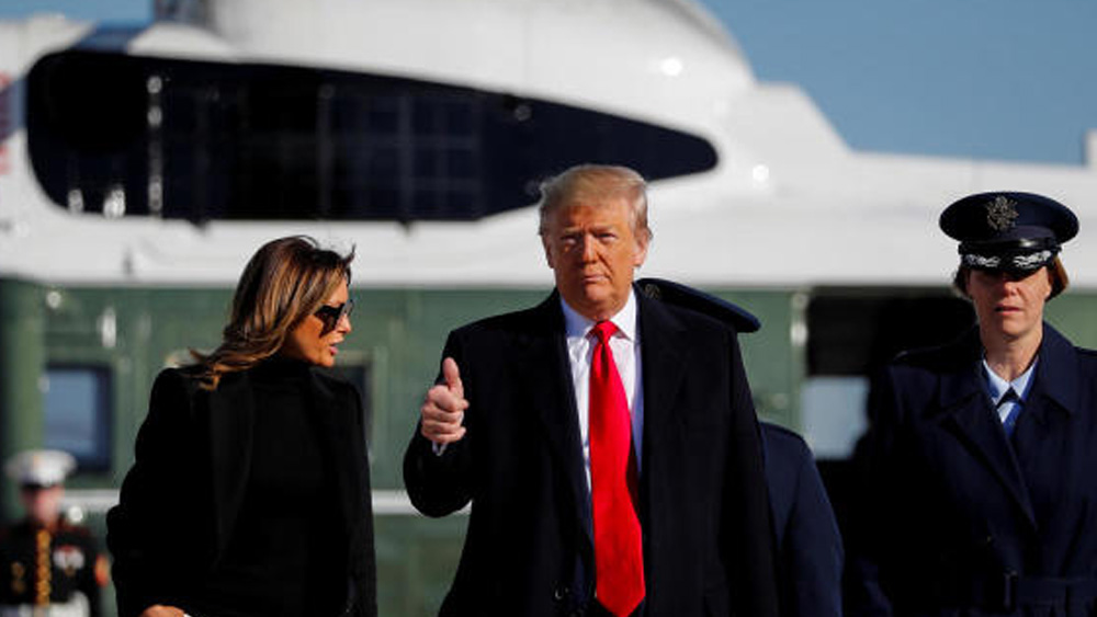 ২০১২ সালে মূলত নিজেদের ব্যবসার পরিধি আরও প্রসারিত করতে ব্যস্ত ছিলেন ডোনাল্ড ট্রাম্প এবং তাঁর পরিবার। তবে সে বছরেই মার্কিন প্রেসিডেন্ট হওয়ার দৌড়ে রিপাবলিকান পার্টির প্রতিনিধি হিসেবে সামিল হয়েছিলেন ট্রাম্প। কিন্তু সফল হননি।