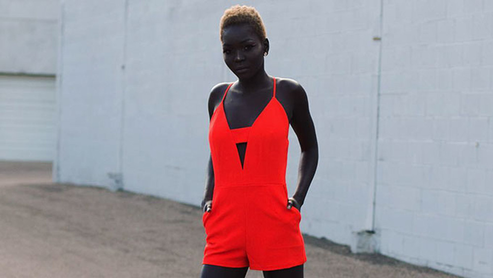 সামাজিক মাধ্যমে ট্রেন্ডিং ন্যাকিমের ছবি। ইনস্টাগ্রামের অনুরাগীর সংখ্যা কুড়ি হাজার থেকে রাতারাতি পৌঁছেছে সাড়ে তিন লক্ষের কাছাকাছি। ন্যাকিমকে শুভেচ্ছাবার্তা পাঠান বিশ্বের নানা প্রান্তের অসংখ্য ভক্ত। মিনেসোটার বাসিন্দা ন্যাকিমকে অনেকেই বলেন, ‘অন্ধকারের রানি’। সেটাও তাঁর কাছে প্রশংসা। অপমান নয়।