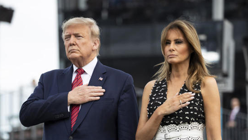 অন্যান্য প্রাক্তন মার্কিন ফার্স্ট লেডির তুলনায় স্বামীর সঙ্গে নির্বাচনী প্রচারে কমই দেখা গিয়েছিল মেলানিয়াকে। তবে জানিয়েছেন তিনি-ই স্বামীকে উৎসাহ দিয়েছেন রাজনীতিতে জীবনের নতুন পর্ব শুরু করার।