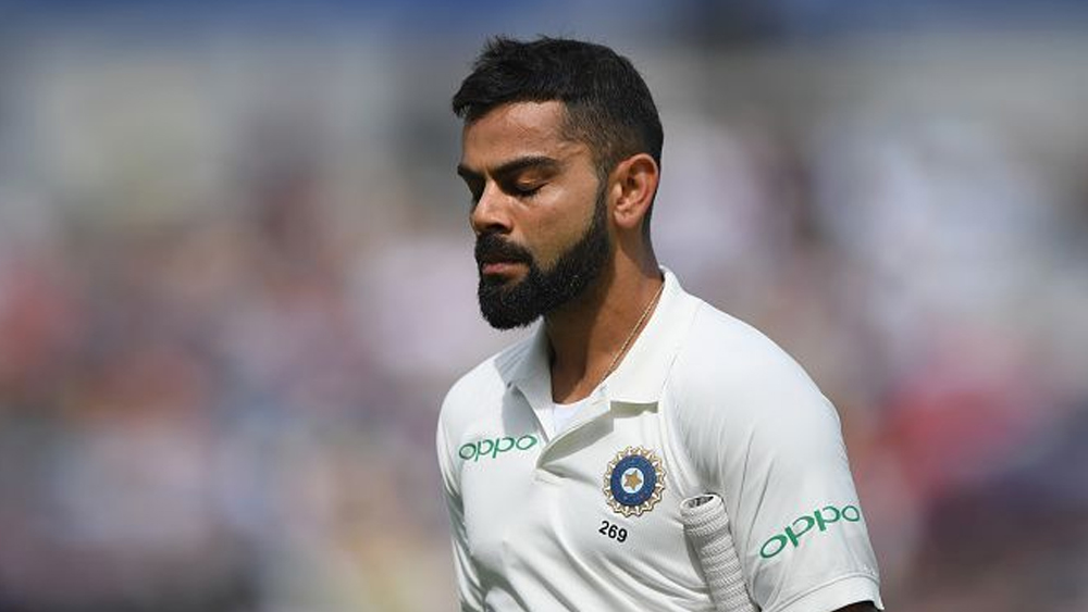 ভারতের মিডল অর্ডার চেতেশ্বর পূজারা, বিরাট কোহালি ও অজিঙ্ক রাহানের উপর নির্ভরশীল। গত অস্ট্রেলিয়া সফরে পূজারার ব্যাট নির্ভরতা জুগিয়েছিল দলকে। ওয়েলিংটনে সেই ঢালই উধাও থেকেছে। ফলে, মিডল অর্ডার প্রথমেই চাপে পড়ে গিয়েছে। যা আর কাটানো যায়নি।