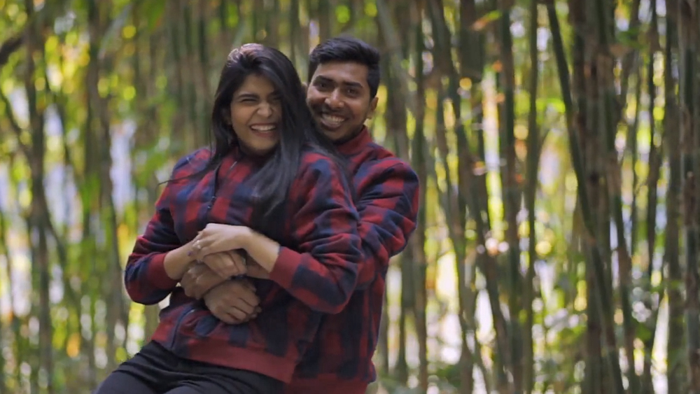 পূজার মতে, সৌম্য খুব মিষ্টি স্বভাবের। মাকে খুব ভালবাসেন সৌম্য। আর এটাই পুজাকে আকৃষ্ট করেছে। পুজা বলেছেন, ‘‘যে ছেলে মা-কে ভালবাসে, সেই ছেলে নিজের জীবন সঙ্গীকেও ভালবাসবে।’’