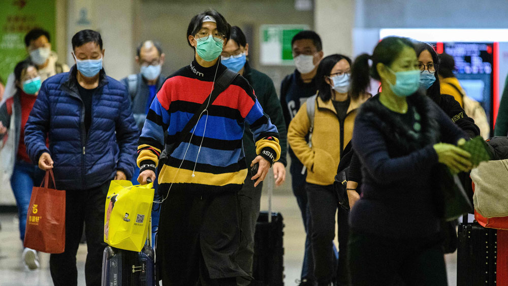 Coronavirus spreading fast, one more town locked down in China