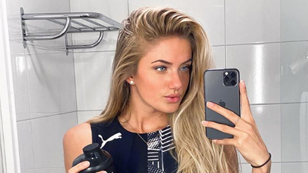 তাঁকে নিয়ে ভক্তদের মাতামাতি করার কারণেও অ্যালিসা বিস্মিত। কেন তাঁকে বিশ্বের সেক্সিয়েস্ট অ্যাথলিট বলা হয়, তারও কোনও ব্যাখ্যা তিনি খুঁজে পাননি বলে একাধিকবার দাবি করেছেন।