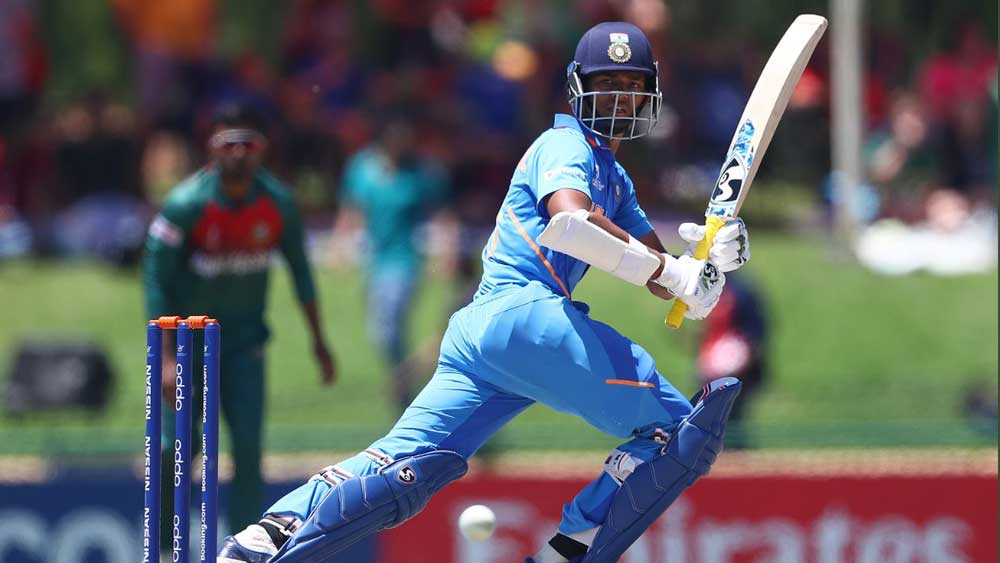 ইংল্যান্ডের বিরুদ্ধে চতুর্থ টেস্টের প্রথম ইনিংসে যশস্বী ১৩৯ রান করতে পারলে কাম্বলির নজির ছোঁবেন তিনি।