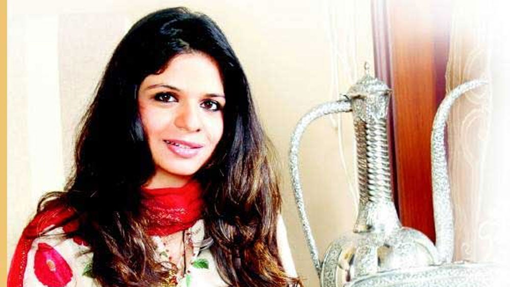 সইফ বা সোহার মতো এখনও পর্যন্ত জীবনসঙ্গী বাছেননি সাবা। সাকসেসফুল অ্যান্ড সিঙ্গল— এটাই বোধহয় সাবার পরিচিতি।