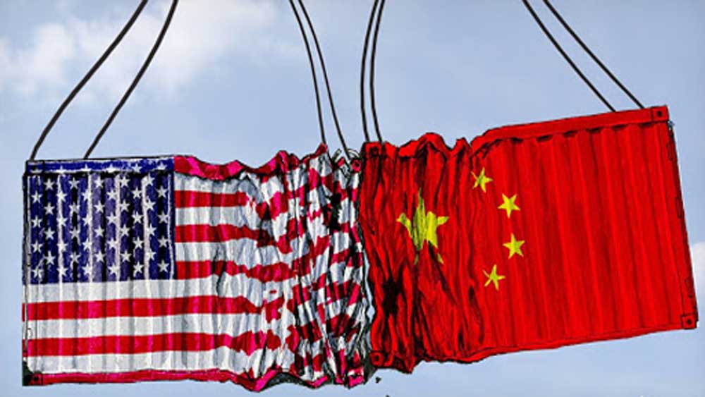 চিন এবং আমেরিকা যথাক্রমে প্রথম ও দ্বিতীয় স্থানে রয়েছে। চিনে মোট ১০০ কোটিপতির সংখ্যা ৭৯৯ জন।