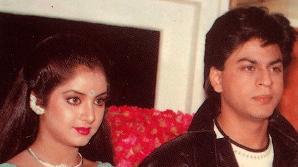 তবে দিব্যার জন্য আরও বড় সাফল্য অপেক্ষা করেছিল ১৯৯২-এ। সে বছরেই মুক্তি পায় ‘দিওয়ানা’। সুপারডুপার হিট এই ছবি ইন্ডাস্ট্রিতে পায়ের তলায় শক্ত জমি দেয় নবাগত শাহরুখ খানেরও।