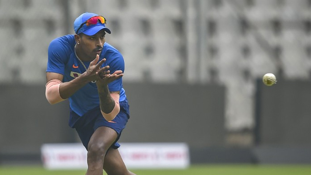 দক্ষিণ আফ্রিকার বিপক্ষে সিরিজ শেষ হওয়ার পরেই শুরু হয়ে যাবে আইপিএল-এর ত্রয়োদশ মরসুম।