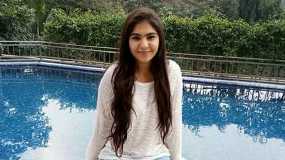 বিজ্ঞাপনের সেই বালিকা সিমরন নাটেকর আজ তরুণী। জানেন, এখন কী করছেন তিনি?