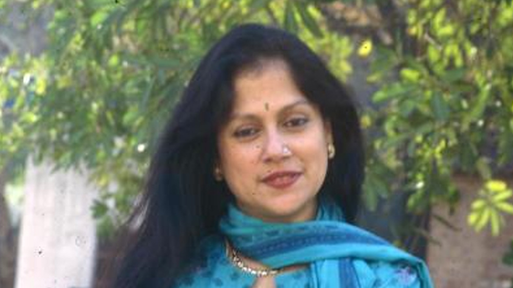 শেয়ারবাজারে বিনিয়োগ বাবদ ২০১৩-এ দেড় কোটি টাকারও বেশি হিসেব দিয়েছিলেন যশোধরা। এ ছাড়াও বিমার পলিসিস্বরূপ দেখিয়েছিলেন ১৪ লাখ টাকা। পাশাপাশি উত্তরাখণ্ড ও রাজস্থানে তাঁর প্রায় সাড়ে ৪৬ লাখ টাকার অস্থাবর সম্পত্তি আছে বলে তিনি জানিয়েছিলেন। তবে সেই মুহূর্তে তাঁর হাতে নগদ টাকা বলতে মজুত ছিল তেরো হাজারের সামান্য বেশি।