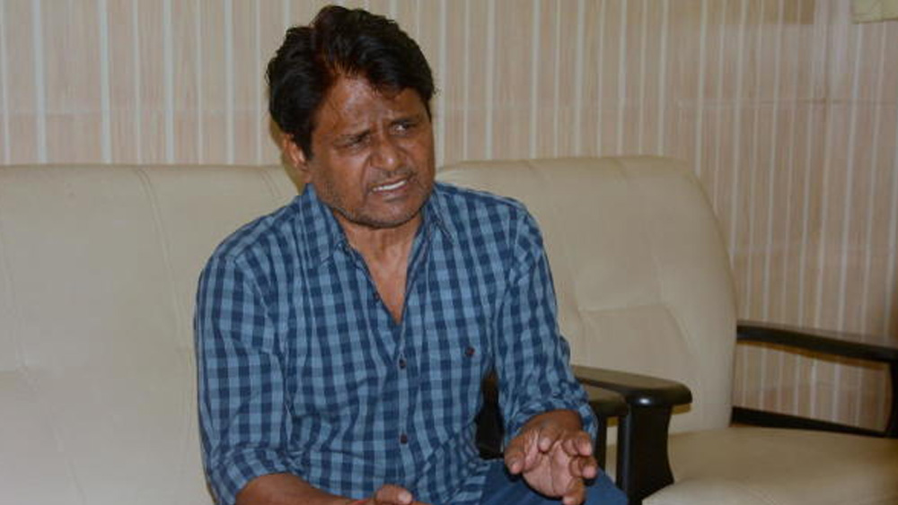 বিবাহবিচ্ছেদের আবেদনে রঘুবীরের কাছ থেকে এককালীন এক কোটি টাকা এবং প্রতি মাসে এক লাখ টাকা করে খোরপোশ দাবি করেছেন পূর্ণিমা।  (ছবি: আর্কাইভ এবং সোশ্যাল মিডিয়া)