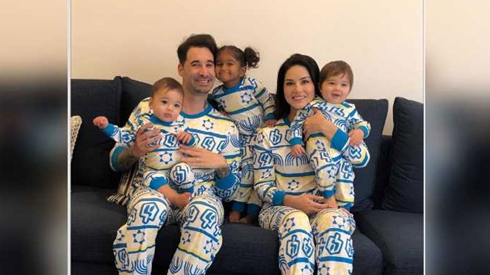 বাংলোর চারপাশের প্রকৃতিই শুধু বাংলোকে সুন্দর করে তোলেনি, সানি এবং ড্যানিয়েল বাংলোর প্রতিটা কোনা নিজেদের হাতে সাজিয়েছেন।