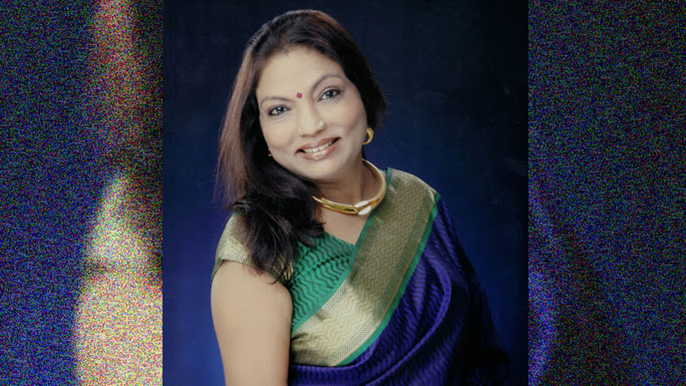 কল্পনা যখন সপ্তম শ্রেণিতে পড়েন, সমাজের চাপে মেয়েকে বিয়ে দিয়ে শ্বশুরবাড়িতে পাঠাতে বাধ্য হন কনস্টেবল বাবা। পড়াশোনায় ইতি তখনই। মুম্বইয়ের একটা বস্তিতে স্বামী-শ্বশুর-শাশুড়ির সঙ্গে থাকতে শুরু করেন তিনি।