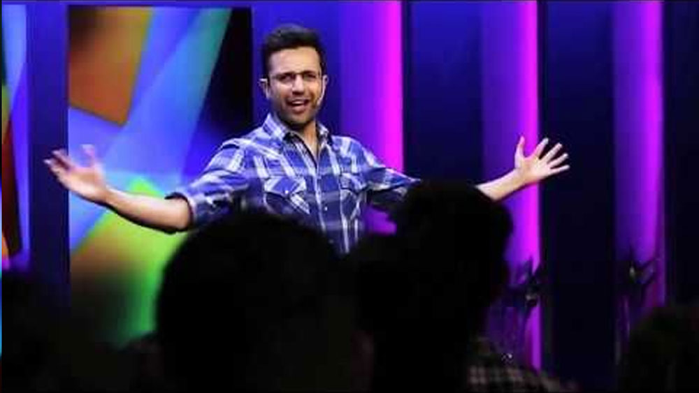 ২০০২ সালে অন্য একটি ফটোগ্রাফি কোম্পানি খোলেন। কিন্তু সেই কোম্পানি খোলার মাত্র ছ’মাসের মধ্যেই বন্ধ হয়ে যায়। এরপর ২০০৬ সালে ‘ইমেজেস বাজার’ খোলেন। এই ইমেজেস বাজারই ছিল তাঁর জীবনের টার্নিং পয়েন্ট।