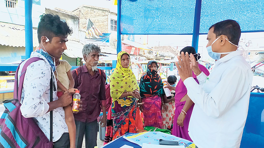 Coronavirus in India: Health checkup of people returning from other states is arranged 