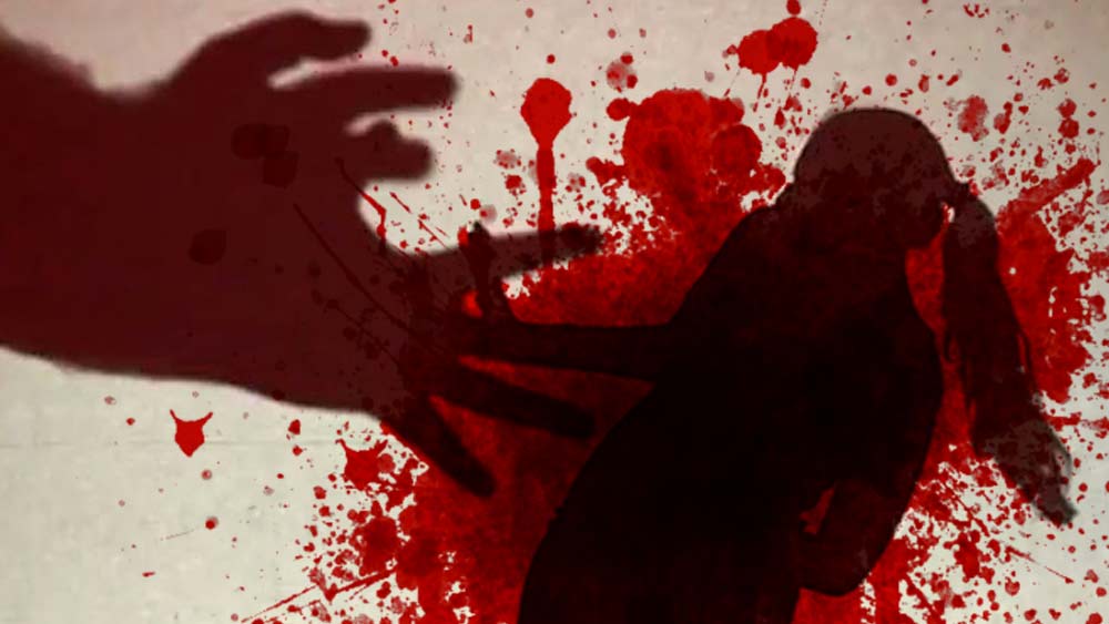 ১৯৯৮ সালে সেখানে এক ৩৭ বছর বয়সি মহিলাকে ধর্ষণ করে খুন করে সে। তার পর তাঁর নিথর দেহকেও একাধিক বার ধর্ষণ করে। মৃতার শিশুপুত্র সে সময় স্কুল থেকে বাড়ি ফিরে আসে। তাকে রমেশ ওরফে উমেশ বলেছিল, মায়ের উপর দুষ্ট আত্মা ভর করেছে। তাই তাকে সে তাড়াচ্ছে। এই বলে ডাক্তার ডাকার নাম করে ঘটনাস্থল ছেড়ে পালায় উমেশ।