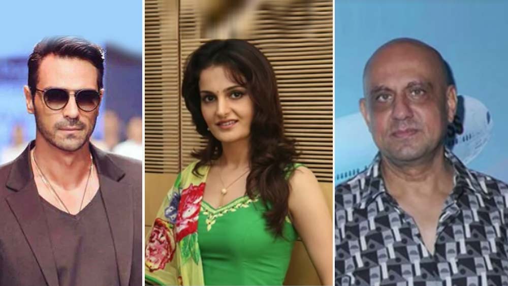 তবে এ দু’টি ছবির আগে অর্জুন রামপাল অভিনয় করেন আরও একটি ছবিতে। রাজীব রায় পরিচালিত সেই ছবির নাম ‘প্যায়ার ইশক অউর মোহাব্বত’। শোনা যায়, আন্ডারওয়ার্ল্ডের চাপে এই ছবিতে রাজীব রায় নিয়েছিলেন মনিকা বেদীকে। কিন্তু এই ছবি বক্সঅফিসে মুখ থুবড়ে পড়ে।