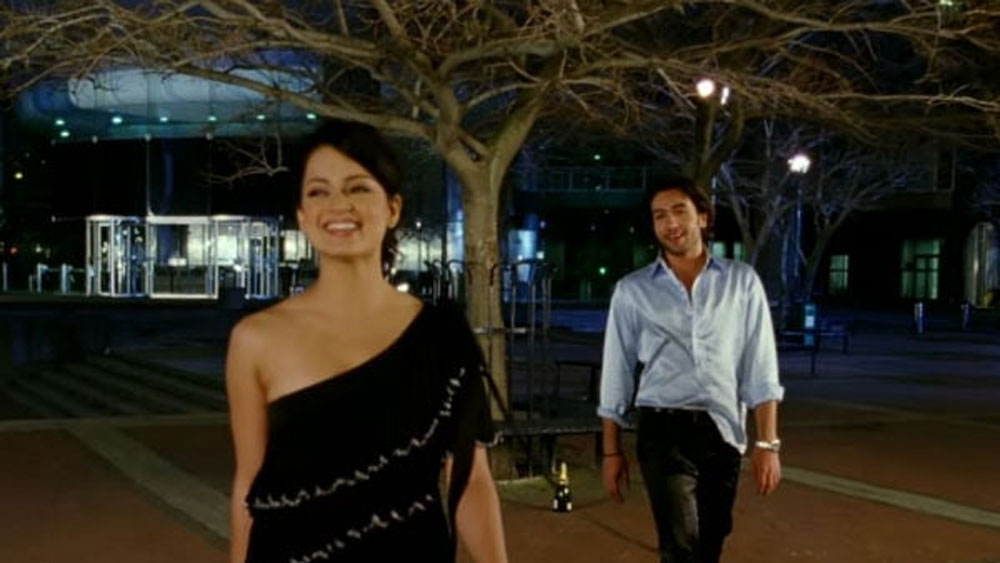 এই ফিল্মের সেট থেকেই তাঁদের সম্পর্কের সূত্রপাত। তার পর তাঁদের মাঝে মধ্যেই একসঙ্গে দেখা যেতে শুরু করে। কিন্তু এই সম্পর্কের ভাগ্যে অন্য কিছুই লেখা ছিল। তাই খুব অল্প সময়ের মধ্যেই তিক্ততা ছড়িয়ে পড়ে সম্পর্কে। আর সেই তিক্ততার বোঝা আজও বয়ে চলেছেন অধ্যয়ন।