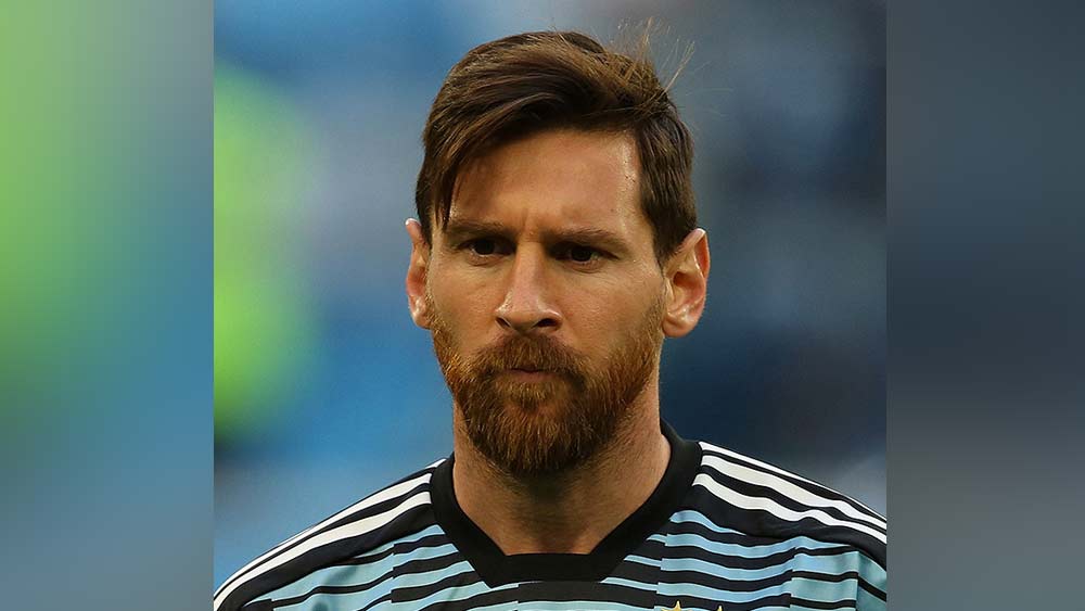 বার্সেলোনার একটি হাসপাতালে ১০ লক্ষ ইউরো দান করেছেন লিয়োনেল মেসি। এলএম ১০ যে সাহায্যের হাত বাড়িয়ে দিয়েছেন, তা জানিয়েছে হাসপাতাল কর্তৃপক্ষ।