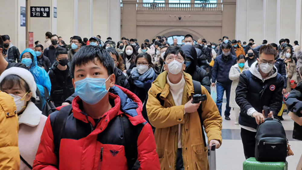 মধ্য চিনের হুবেই প্রদেশের রাজধানী উহান। ২০১৫ সালের তথ্য অনুযায়ী, মধ্য চিনের সবচেয়ে জনবসতিপূর্ণ শহর হল উহান। ২০১৫ সালে জনসংখ্যা ছিল এক কোটি ৬০ লক্ষ।