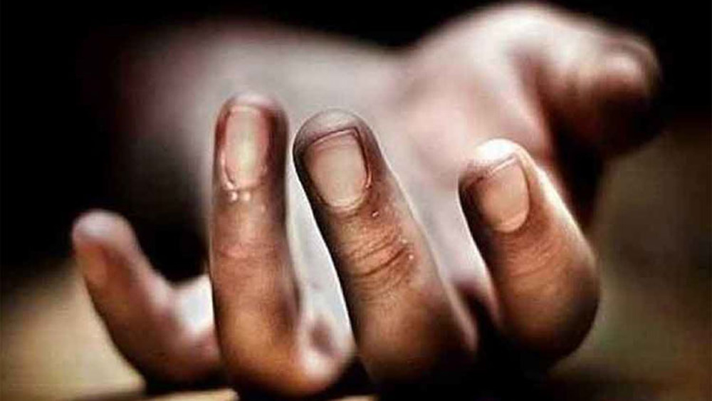 সে বছর প্রথম অপরাধ প্রকাশ্যে আসে ৬ জুন। নির্মীয়মাণ উড়ালপুলের নীচে ৬৫ বছর বয়সি এক প্রৌঢ়কে খুন করা হয়।