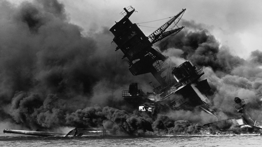 শোনা যায়, যে রাতে হারিয়ে গিয়েছিল জাহাজটি সেই রাতেই আরব সাগরের বুকে ভয়ঙ্কর ঘূর্ণিঝড় ওঠে।তার দাপটেই সলিল সমাধি হয় তার। —প্রতীকী ছবি।