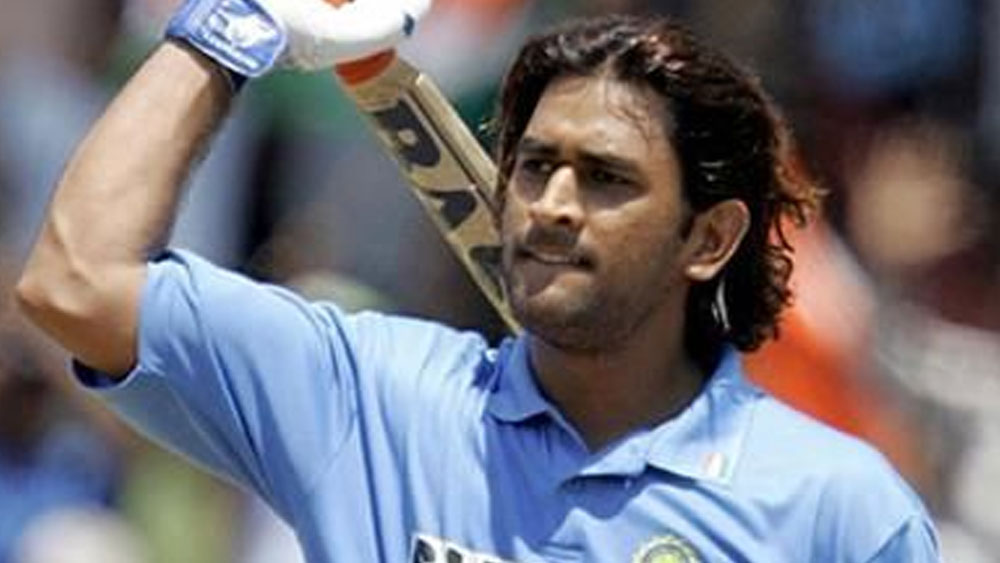 জানেন কি কে ধোনির হেলিকপ্টার শটের গুরু?