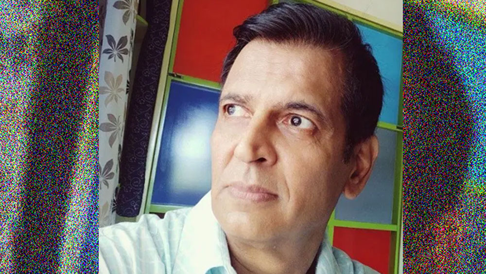 মুম্বইয়ে থাকলেও কোনও ফিল্ম নয়, স্ত্রী ভারতী পাঠকের সঙ্গে মিলে একটি প্রযোজনা সংস্থার মালিকানা রয়েছে সুনীলের। সেই সংস্থার কাজই দেখাশোনা করেন রামায়ণের সেই লক্ষ্ণণ, সুনীল লহরী।