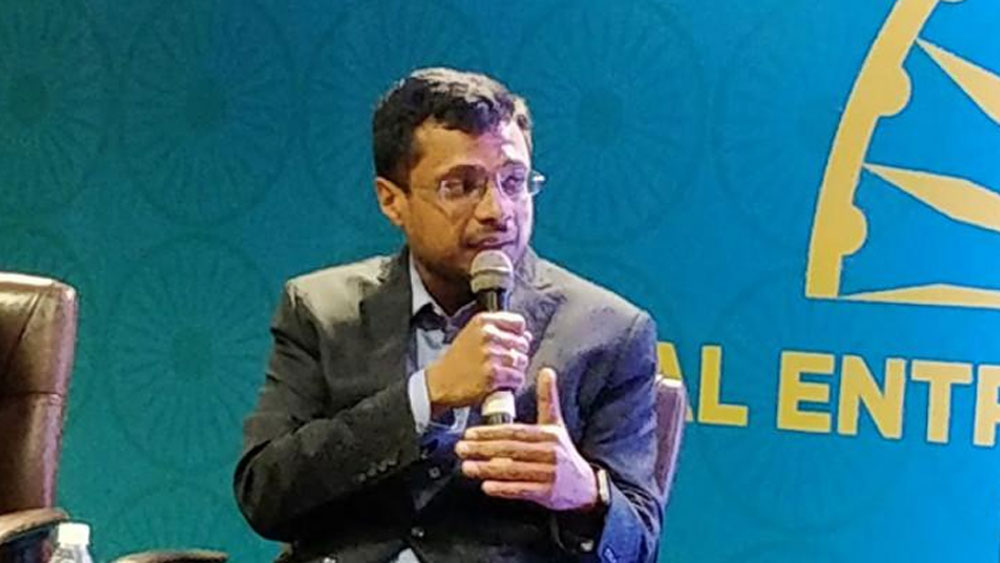 ২০১৮ সালে বিএসি অ্যাকুইজিশন প্রাইভেট লিমিটেড নামে একটি সংস্থার প্রতিষ্ঠা করেন তিনি। ২০১৯ সালে ওলা ক্যাব-এ ১০ কোটি ডলার বিনিয়োগ করেন। এ ছাড়াও গ্রে অরেঞ্জ, আথার এনার্জি, ইনশর্টস, আনঅ্যাকাডেমি এবং টিমইন্ডাস এ রকম বহু সংস্থায় বিনিয়োগ করেছেন।