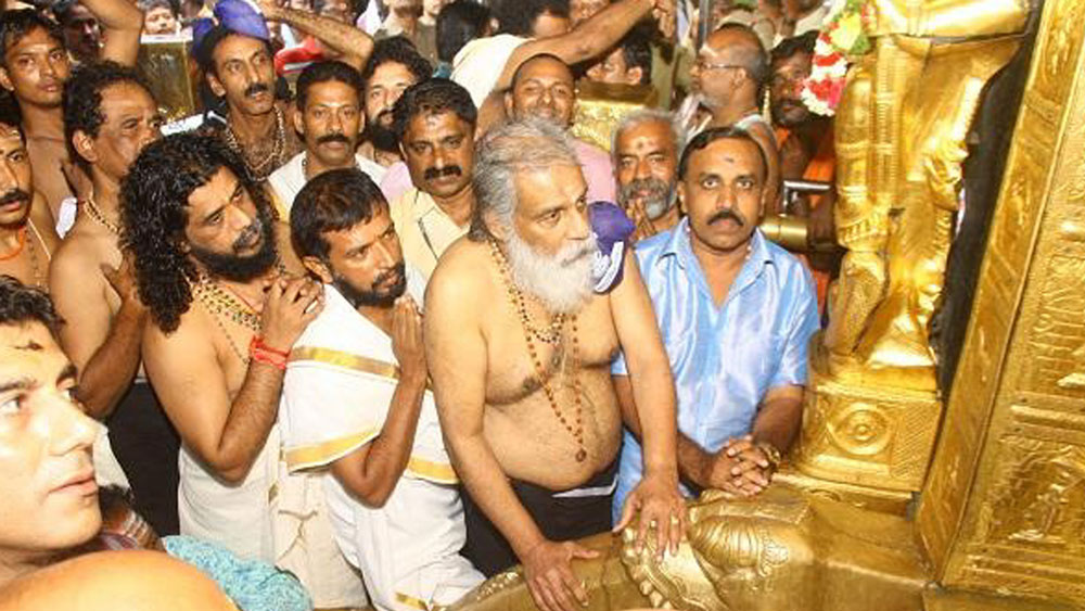 প্রায় সমস্ত নামকরা সুরকারের সঙ্গে তিনি কাজ করেছেন। প্লেব্যাকের পাশাপাশি ভক্তিমূলক গানেও তাঁর জনপ্রিয়তা প্রচুর। তাঁর গান ‘হরিভরাসনম’ আজও প্রতি দিন শবরীমালা মন্দিরের গেট বন্ধ হওয়ার আগে বাজানো হয়।