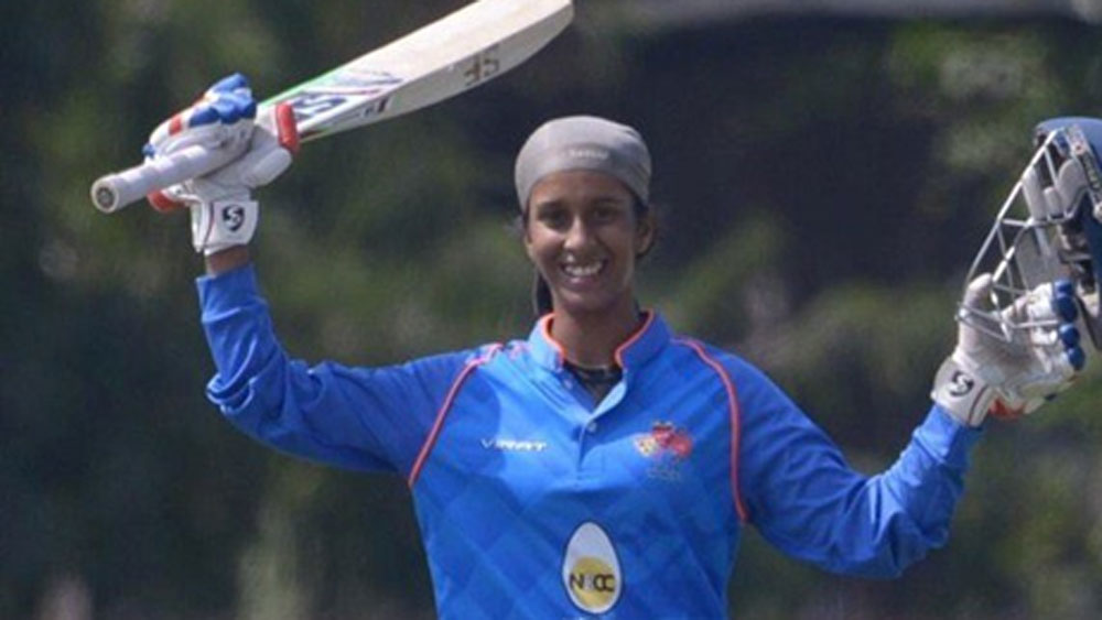 দু’বছর বয়স থেকেই জেমাইমা পুতুলের বদলে প্লাস্টিকের বল নিয়ে খেলতেন। ছোট মেয়েটার খেলার প্রতি এত আগ্রহ দেখে তিন বছরের জন্মদিনে ঠাকুরদা একটা ব্যাট কিনে দিয়েছিলেন। সেই থেকেই নাকি তাঁর ক্রিকেটার হয়ে ওঠার ইচ্ছা বেড়ে যায়।