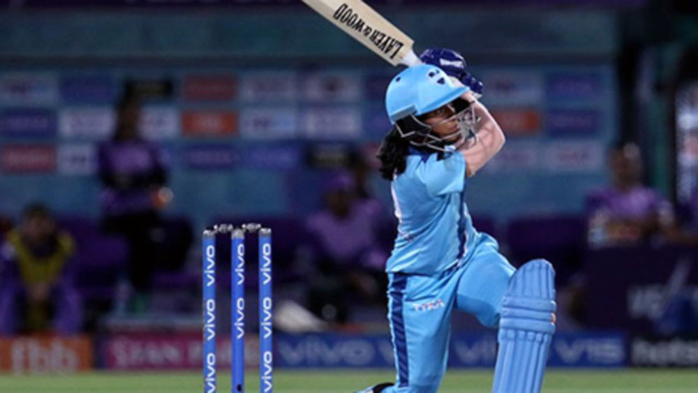 বাবা ইভানও কলেজ জীবনে ক্রিকেটার হতে চাইতেন। ক্লাব ক্রিকেটও খেলেছেন। কিন্তু পারিবারিক সমস্যার জেরে বেশি দূর এগোতে পারেননি।