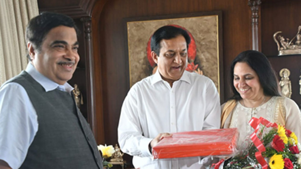 তাঁর ব্যাঙ্কিং কেরিয়ার শুরু হয় ১৯৮০ সালে। প্রথমে ম্যানেজমেন্ট ট্রেনি হিসাবে ব্যাঙ্ক অব আমেরিকায় যোগ দেন তিনি। ১৬ বছর এই ব্যাঙ্কের সঙ্গে যুক্ত ছিলেন রাণা।