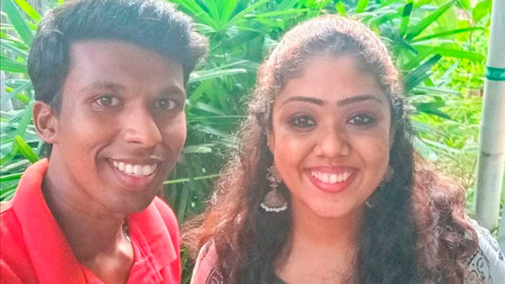 এই জার্নিতে বারবারই স্নেহার একটা কথা মনে হত, অনেকেই অভুক্তদের খাওয়াতেন চান, কিন্তু এর জন্য কোথায় যেতে হবে বা কার সঙ্গে যোগাযোগ করতে হবে, সেই ধারণা অনেকেরই ছিল না।