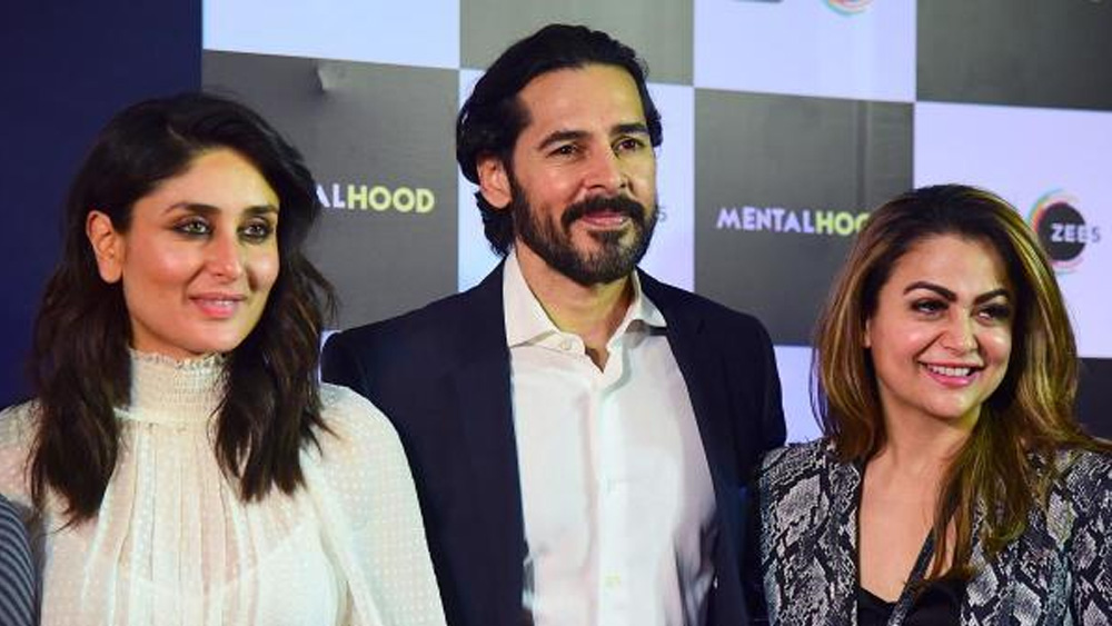 কপূর পরিবারের দুই বোন করিশ্মা-করিনা এবং শাহরুখের স্ত্রী গৌরী খানের সঙ্গে খুবই ঘনিষ্ঠ অমৃতা। প্রায়ই তাঁদের দেখা যায় বিভিন্ন পার্টিতে। (ছবি: আর্কাইভ ও ফেসবুক)