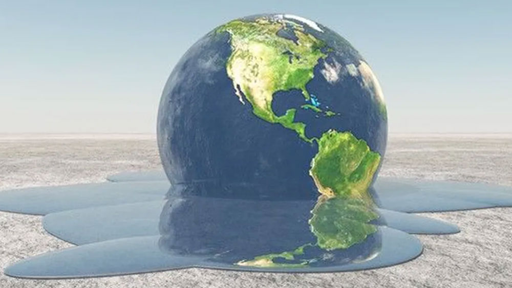 বিশ্ব উষ্ণায়নে বরফ গলার সঙ্গে সঙ্গেই মৃতদেহে চাপা পড়ে থাকা জীবাণু বাইরে বেরিয়ে ফের সক্রিয় হয়ে ওঠে। কোনও ভাবে জল এবং খাবারের সঙ্গে মিশে গিয়েই ওই শিশুর সংক্রমণ ঘটায়।