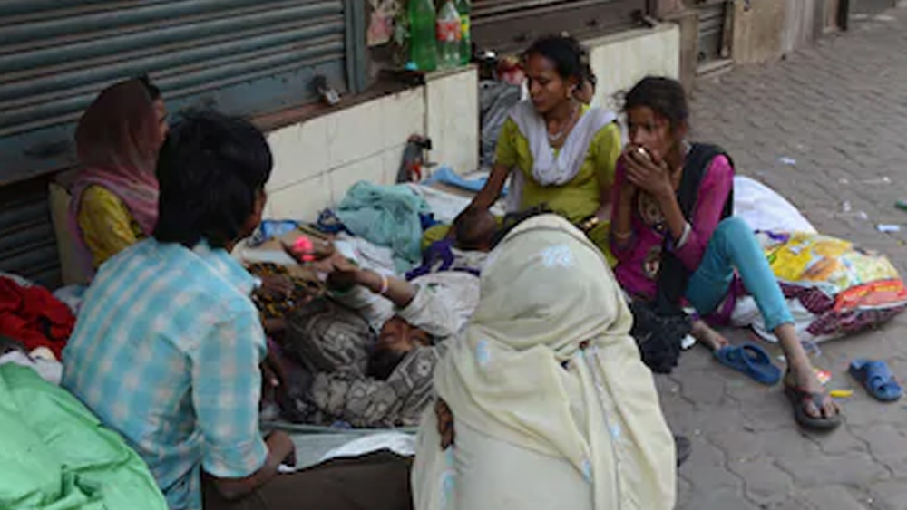 খোলা আকাশের নীচে শুয়ে থাকা ফুটপাতবাসী বা বস্তির দরিদ্ররাই ছিল রামনের শিকার। গভীর রাতে ঘুমন্ত অবস্থায় ভারী জিনিসের আঘাতে তাদের খুন করত সে। তার আগে পাঁচ বছর জেলবন্দি ছিল ডাকাতির ঘটনায়।