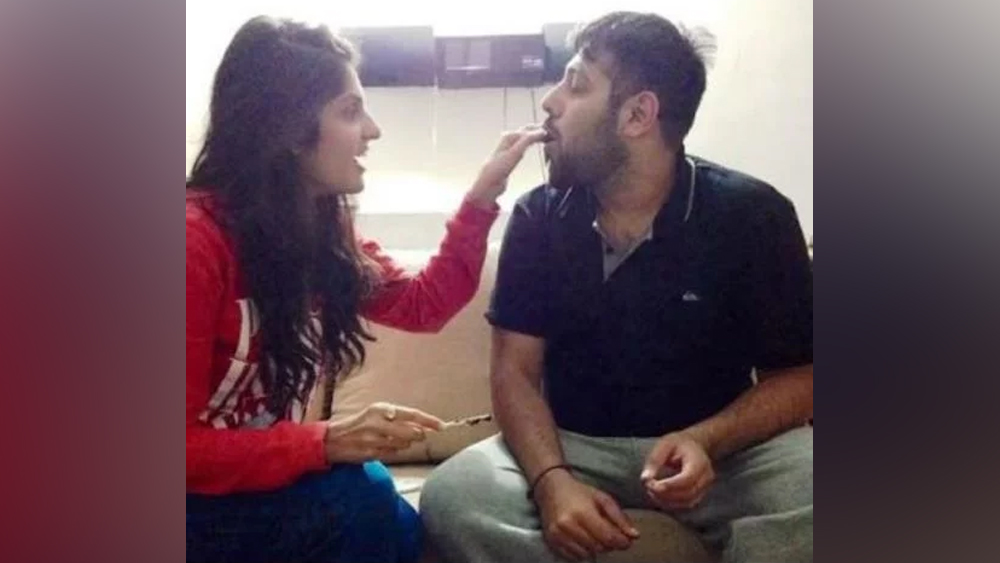 এক সাক্ষাৎকারে বাদশা জানিয়েছিলেন, তিনি আরও বেশ কিছু বার অভিনয়ের সুযোগ পেয়েছেন। কিন্তু তিনি অভিনেতা হতে চান না। বরং তিনি খুশি তাঁর গায়ক পরিচয় নিয়েই।