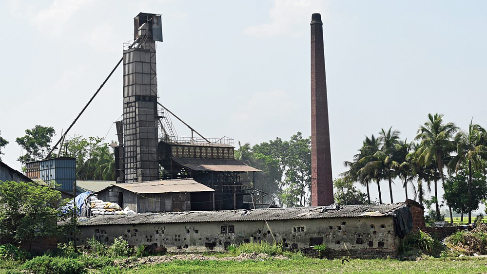 বন্ধ রয়েছে চালকল। ছবি: সঞ্জীব ঘোষ